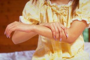 レーザー治療でホクロを消すことができる